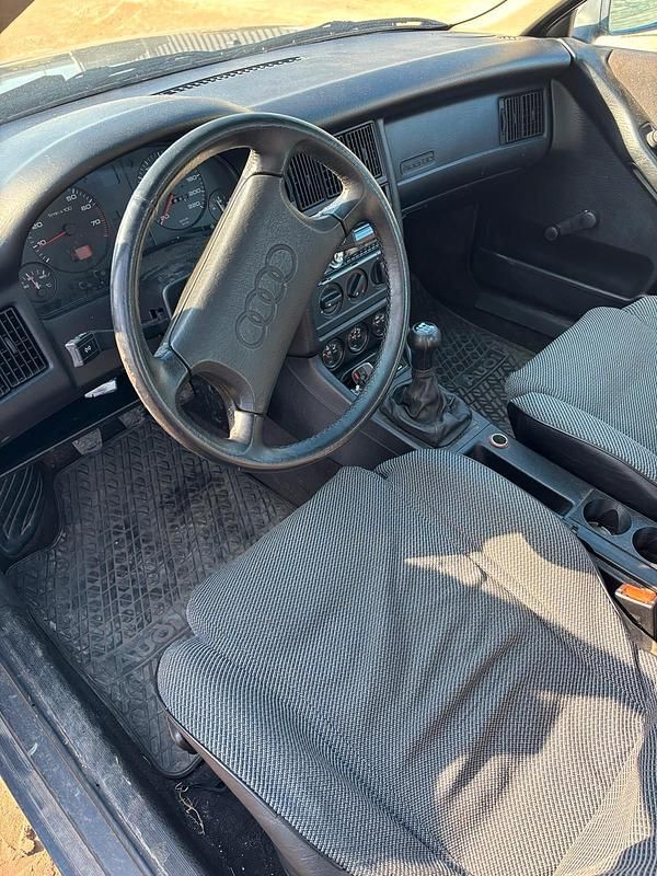 Gebraucht Audi 80 90 PS (66 kW) 1988 Schwarz Limousine