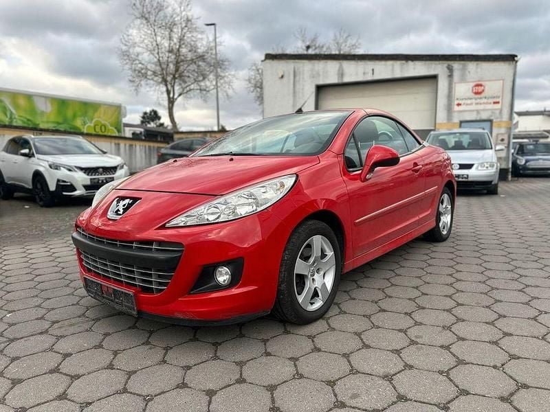 Rot Gebraucht 2011 Peugeot 207 CC Premium Cabrio | 3.200 € (Guter Preis) - Bild 1/4