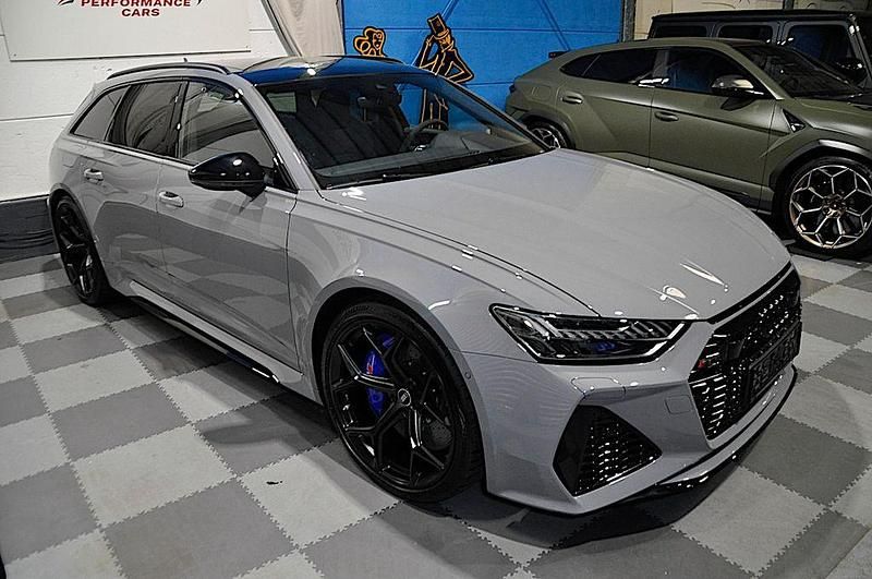 Neu Audi RS6 Performance 630 PS (463 kW) 2025 Grau Limousine