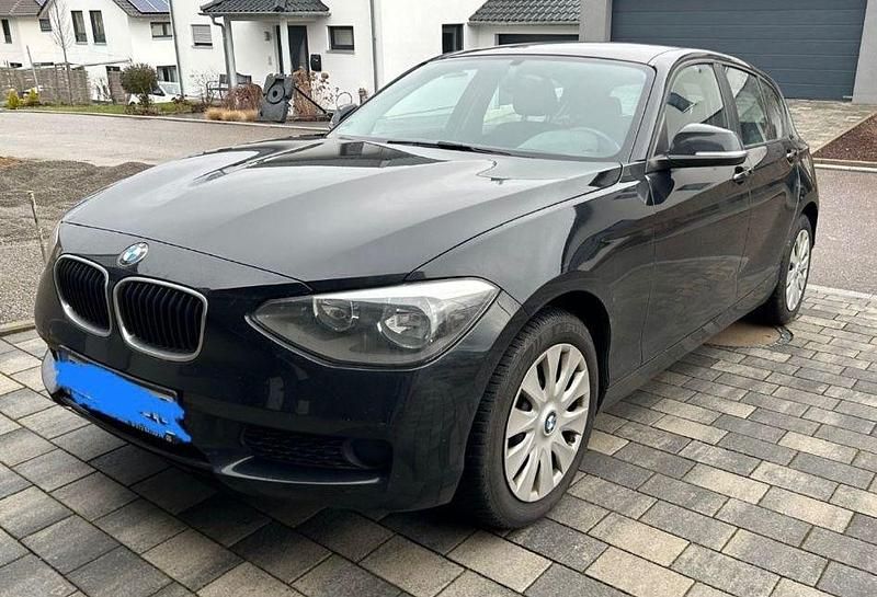 Gebraucht BMW 116 136 PS (100 kW) 2014 Schwarz Kleinwagen