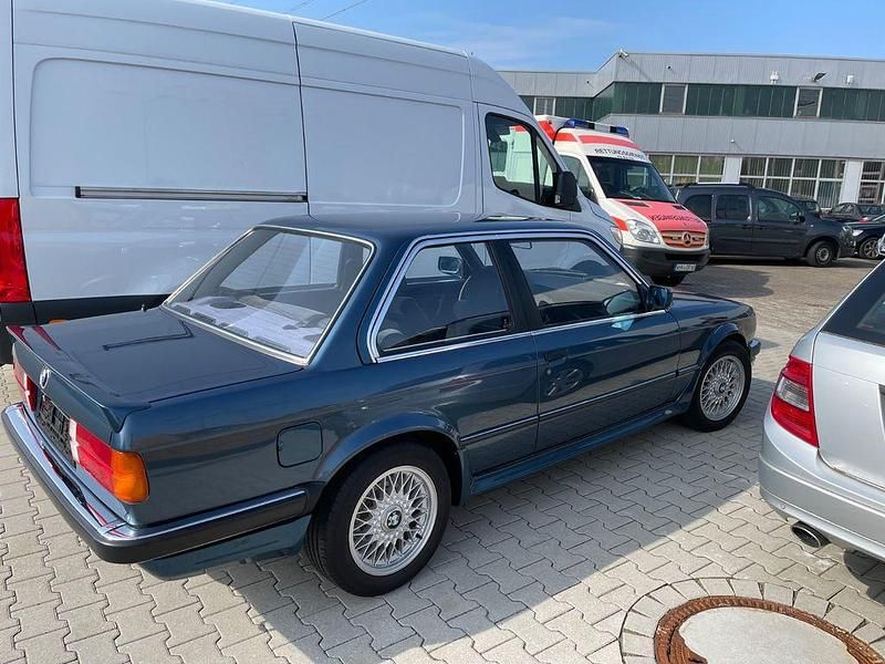 Gebraucht BMW 316 Performance 90 PS (66 kW) 1986 Blau Coupé