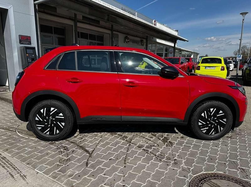 Gebraucht Fiat 600 101 PS (74 kW) 2024 Rot SUV