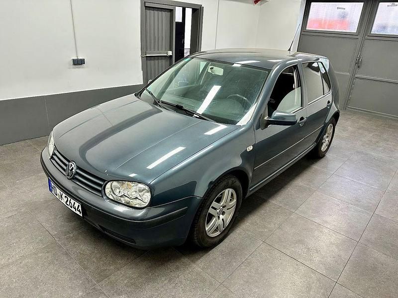 Gebraucht VW Golf IV Edition 105 PS (77 kW) 2001 Grau Limousine