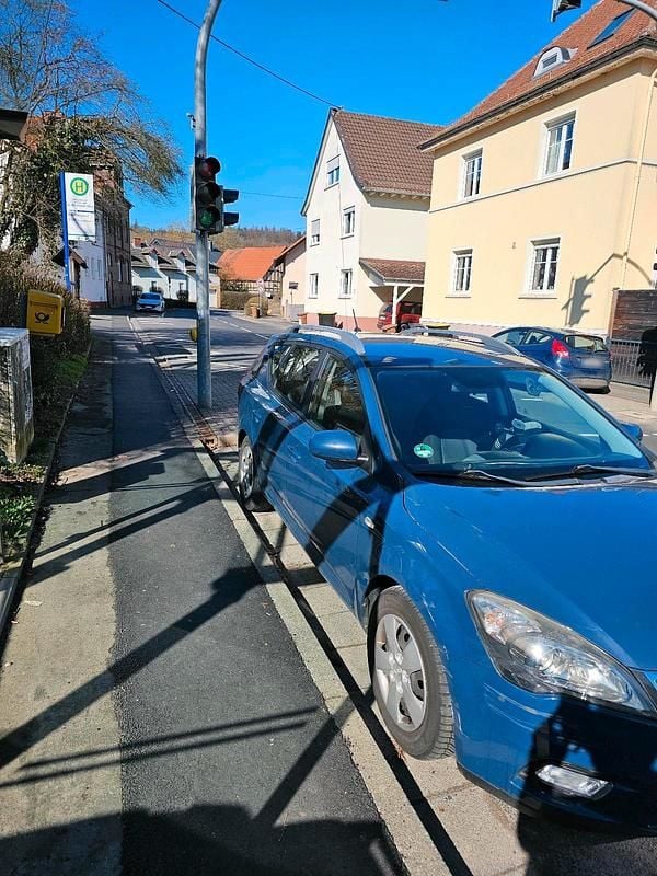 Gebraucht Kia Ceed 115 PS (84 kW) 2011 Blau Kleinwagen