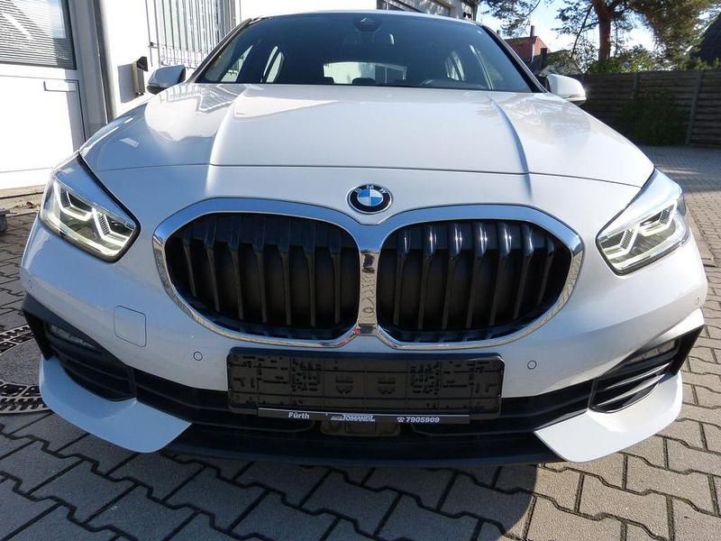 Gebraucht BMW 118 Advantage 140 PS (102 kW) 2020 Weiß Kleinwagen