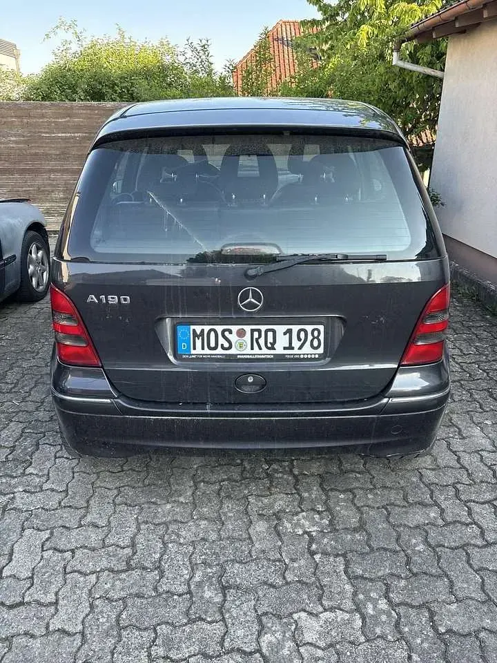 Gebraucht Mercedes A190 Avantgarde 125 PS (91 kW) 2001 Kleinwagen