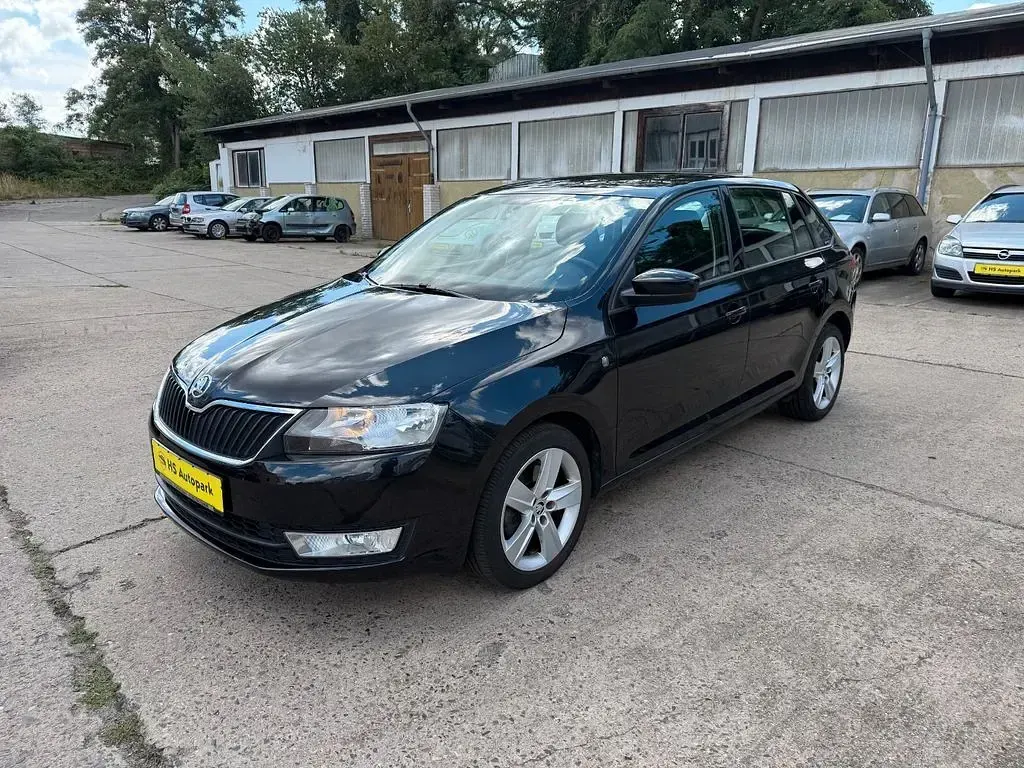 Gebraucht Skoda Rapid 90 PS (66 kW) 2014 Schwarz Kleinwagen
