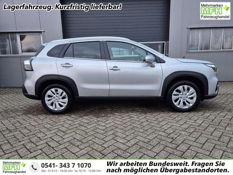 Silky silver metallic Neu 2025 Suzuki SX4 S-Cross Comfort SUV | 26.350 € (Fairer Preis) - Bild 1/4