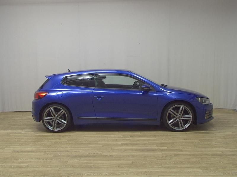 Rising blue metallic Gebraucht 2014 VW Scirocco Sport Coupé | 9.900 € (Fairer Preis) - Bild 1/4