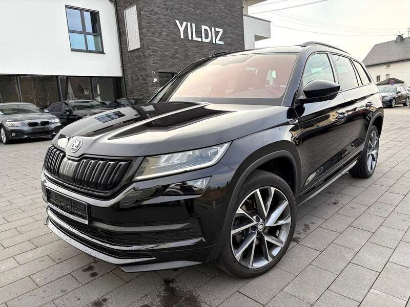 Schwarz Gebraucht 2021 Skoda Kodiaq SportLine SUV | 25.450 € (Fairer Preis) - Bild 1/4