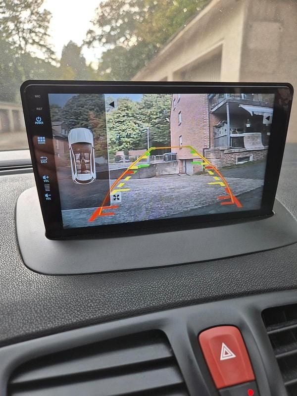 Gebraucht 2009 Renault Mégane Coupé Coupé | 2.700 € (Fairer Preis) - Bild 1/4