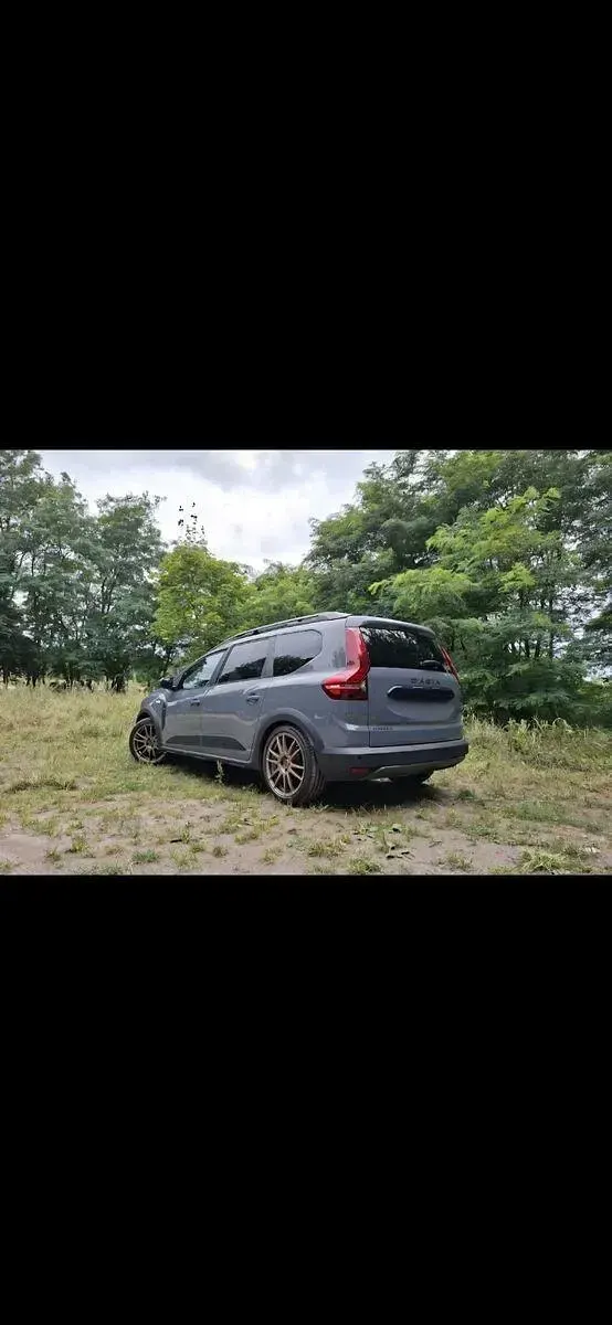 Gebraucht Dacia Jogger Extreme 101 PS (74 kW) 2023 Grau Van / Kleinbus