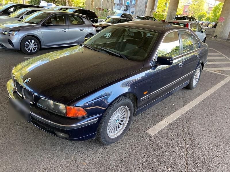 Second-hand BMW 520 150 CP (110 kW) 1998 Albastru Berlinǎ