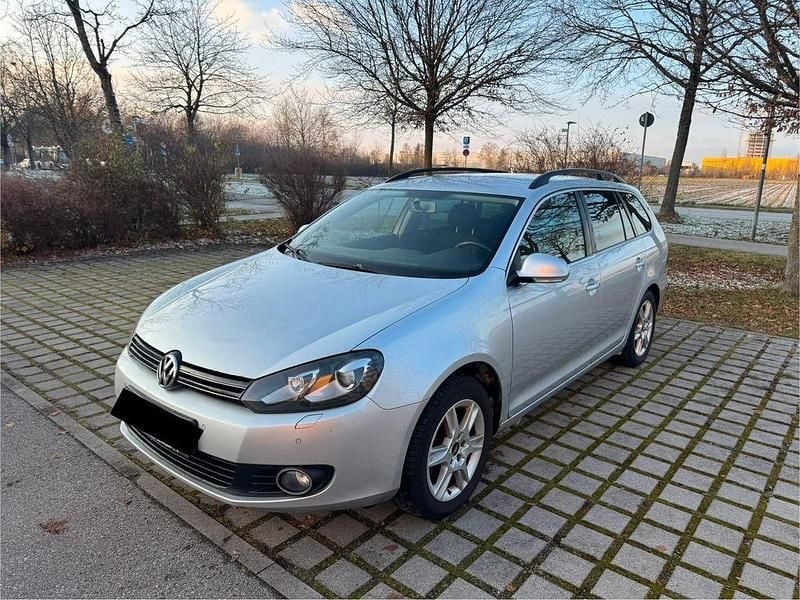 Silber Gebraucht 2011 VW Golf VI Highline Limousine | 3.300 € (Superpreis) - Bild 1/4