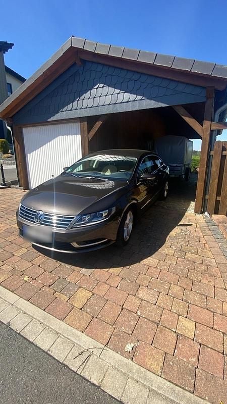 Second-hand VW CC 177 CP (130 kW) 2014 Maro Berlinǎ
