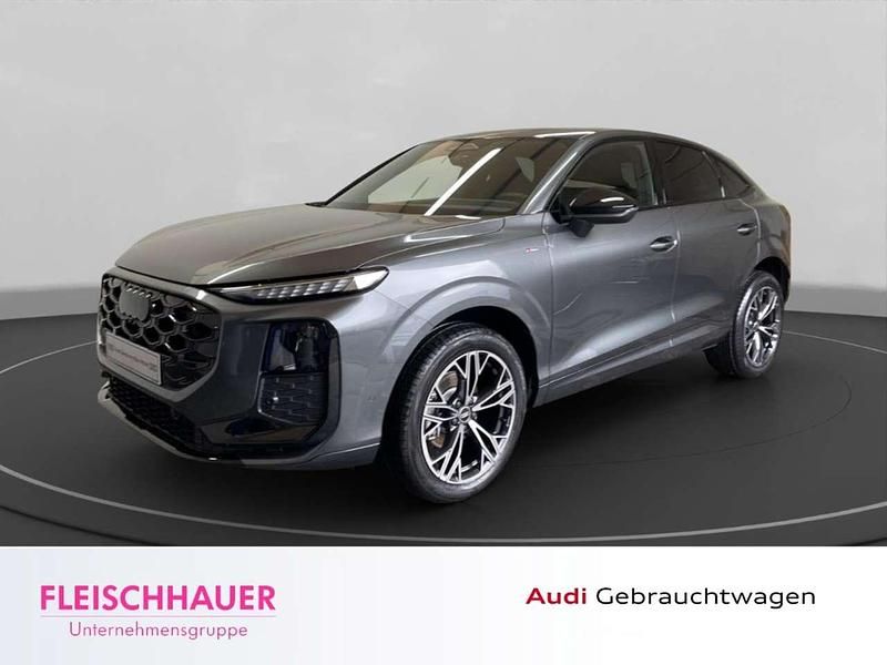 Grau Gebraucht 2025 Audi Q3 Sportback Basis SUV | 51.880 € - Bild 1/4