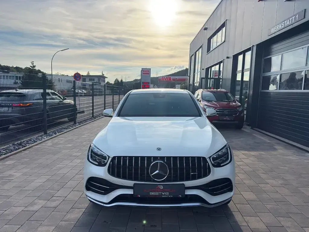 Gebraucht Mercedes GLC43 AMG AMG 390 PS (286 kW) 2023 Weiß SUV