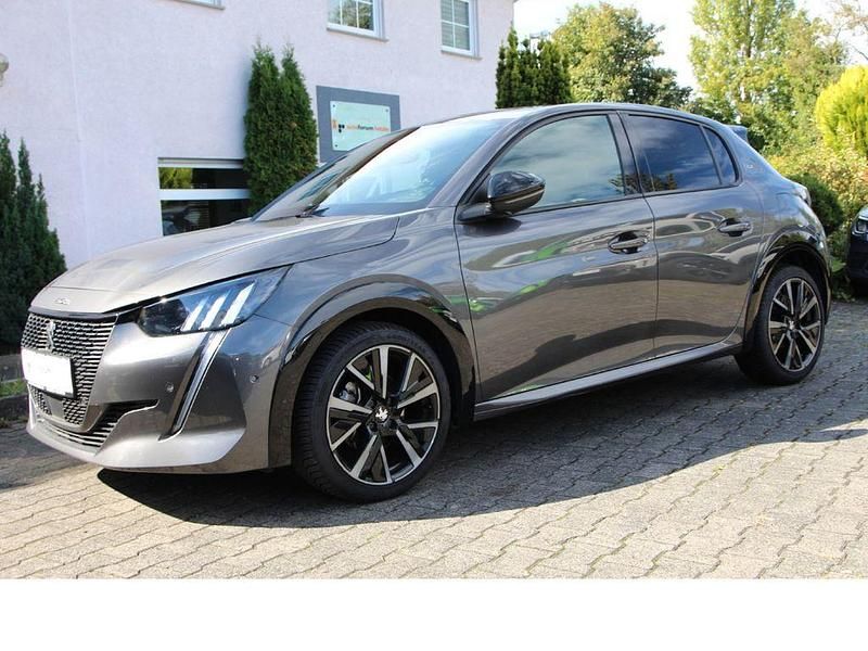 Grau Gebraucht 2024 Peugeot 208 GT Kleinwagen | 19.990 € (Guter Preis) - Bild 1/4
