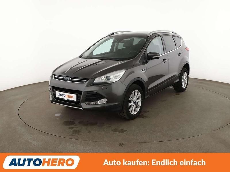 Gebraucht Ford Kuga Titanium 179 PS (131 kW) 2016 Grau SUV