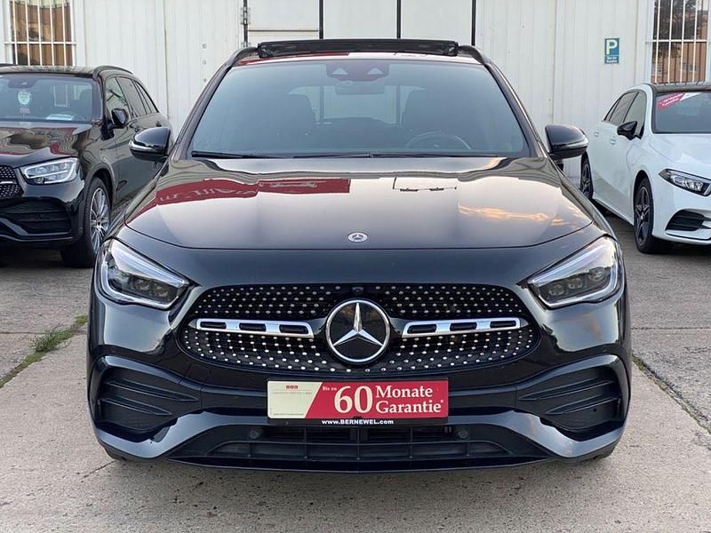 Gebraucht Mercedes GLA220 AMG 190 PS (139 kW) 2023 Schwarz SUV