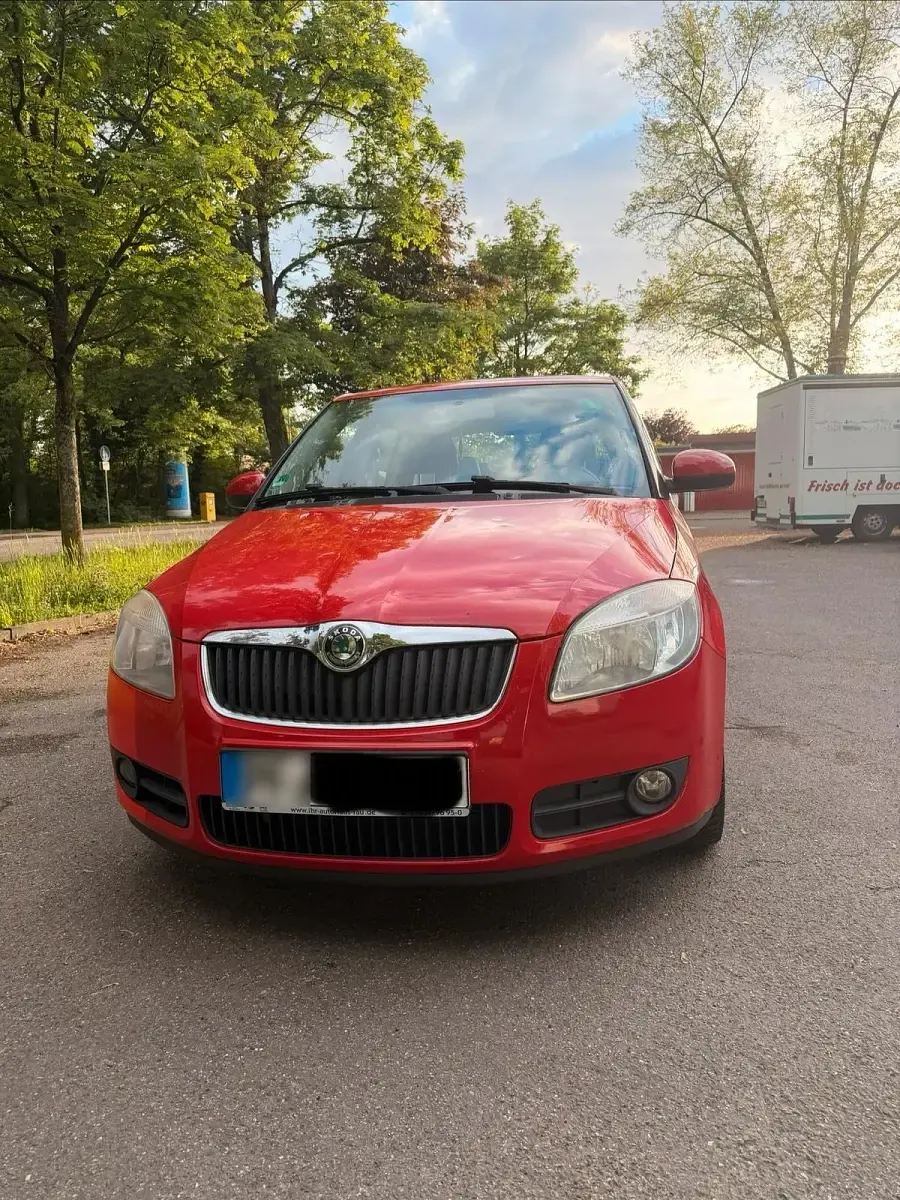 Gebraucht Skoda Fabia 70 PS (51 kW) 2007 Rot Kleinwagen