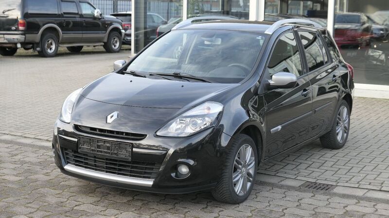 Schwarz Gebraucht 2011 Renault Clio II Night&Day Limousine | 4.890 € (Teuer) - Bild 1/4