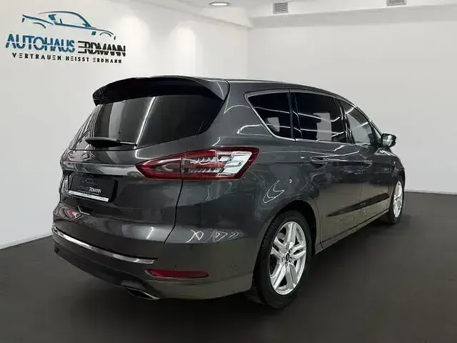 Brugt Ford S-MAX Titanium 241 HK (177 kW) 2015 Grå MPV