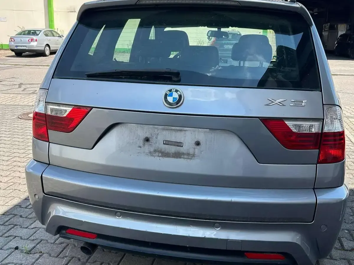 Gebraucht BMW X3 M Sport 177 PS (130 kW) 2008 Silbergrau metallic SUV