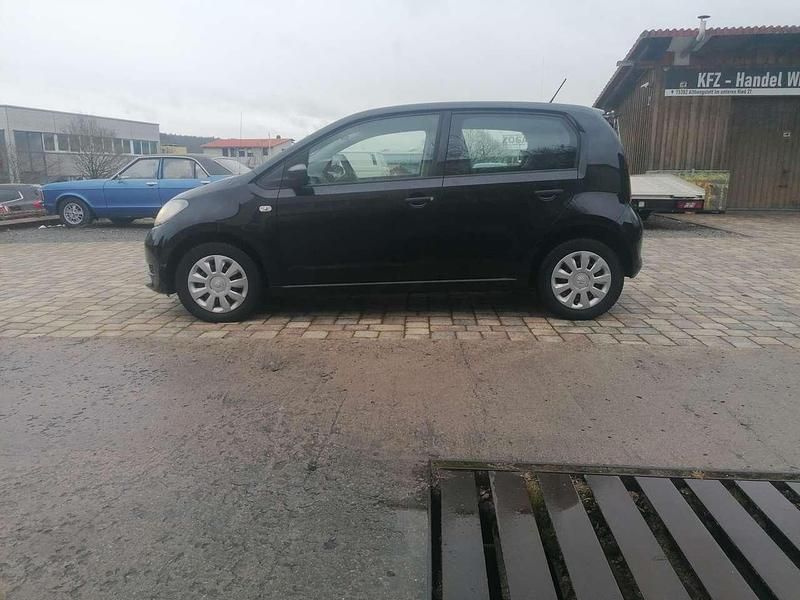 Gebraucht Skoda Citigo Active 68 PS (50 kW) 2018 Deepschwarz perleffekt Kleinwagen