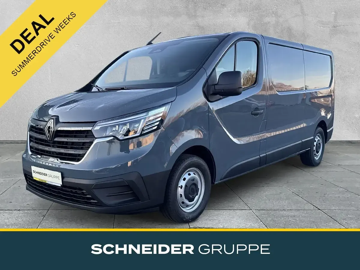 Gebraucht Renault Trafic Komfort 149 PS (109 kW) 2025 Van / Kleinbus