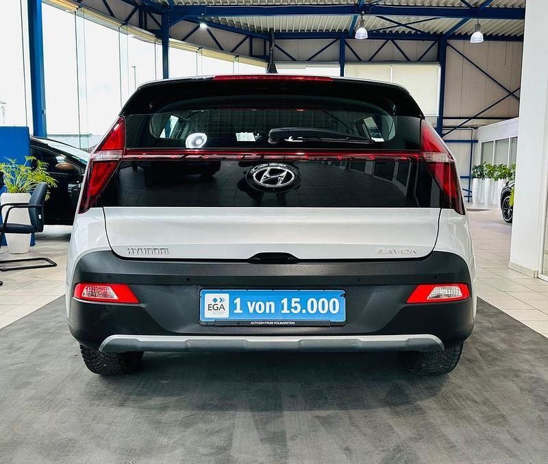 Gebraucht Hyundai Bayon Trend 101 PS (74 kW) 2022 Silber SUV