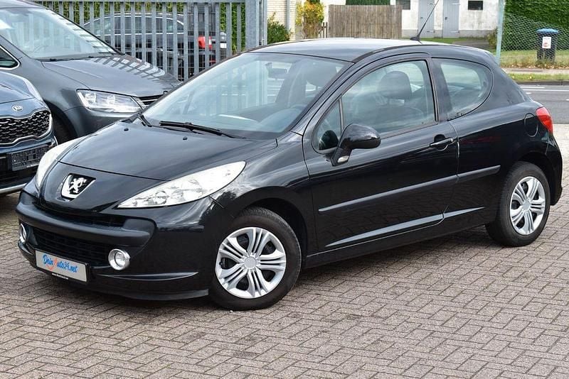 Schwarz Gebraucht 2008 Peugeot 207 Urban Move Kleinwagen | 990 € - Bild 1/4