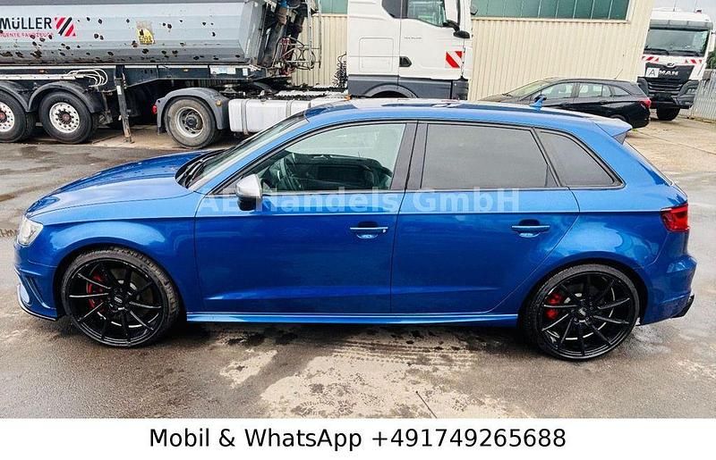 Gebraucht Audi S3 Comfort 400 PS (294 kW) 2015 Blau Limousine