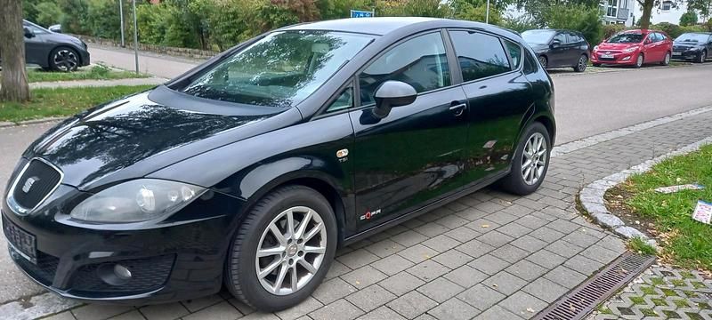 Schwarz Gebraucht 2013 Seat Leon Copa Limousine | 4.400 € (Superpreis) - Bild 1/4