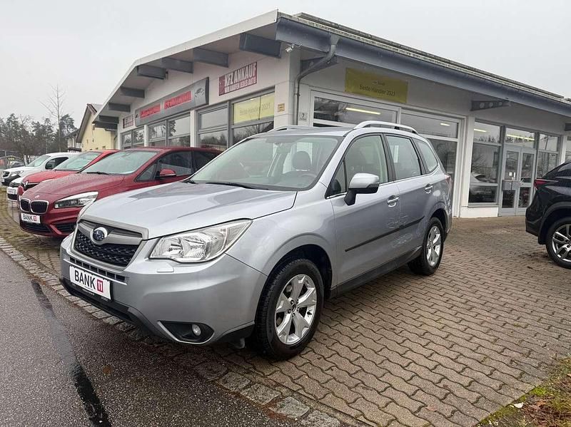 Silber Gebraucht 2015 Subaru Forester Active SUV | 14.900 € (Fairer Preis) - Bild 1/4