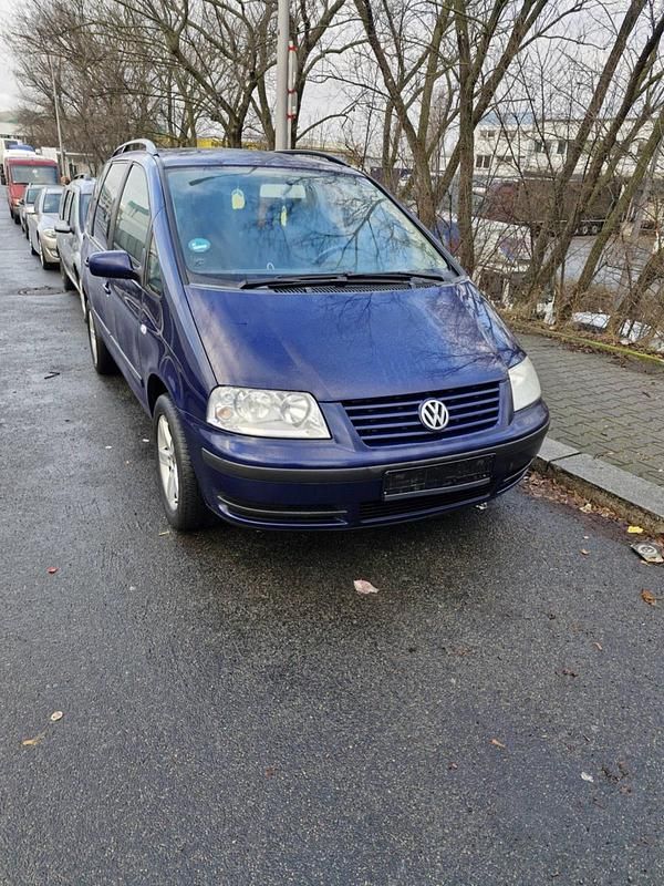 Blau Gebraucht 2003 VW Sharan Van / Kleinbus | 2.300 € (Fairer Preis) - Bild 1/2