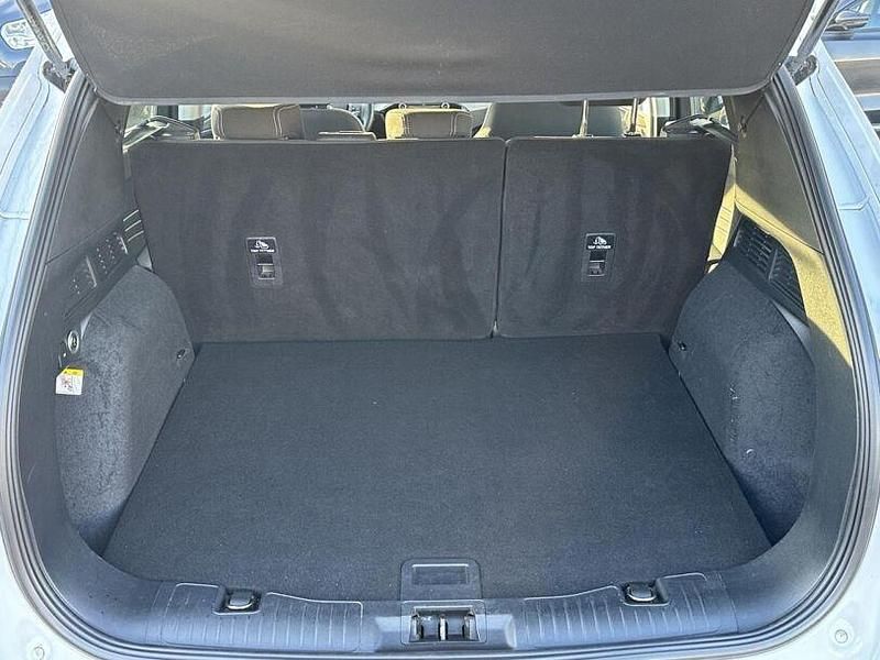 Gebraucht Ford Kuga Titanium 152 PS (111 kW) 2021 Weiß SUV