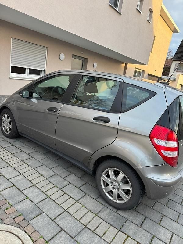 Gebraucht Mercedes A180 109 PS (80 kW) 2007 Grau Kleinwagen