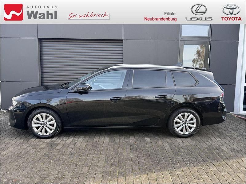 Gebraucht Opel Astra Elegance 131 PS (96 kW) 2023 Perlschwarz Kombi
