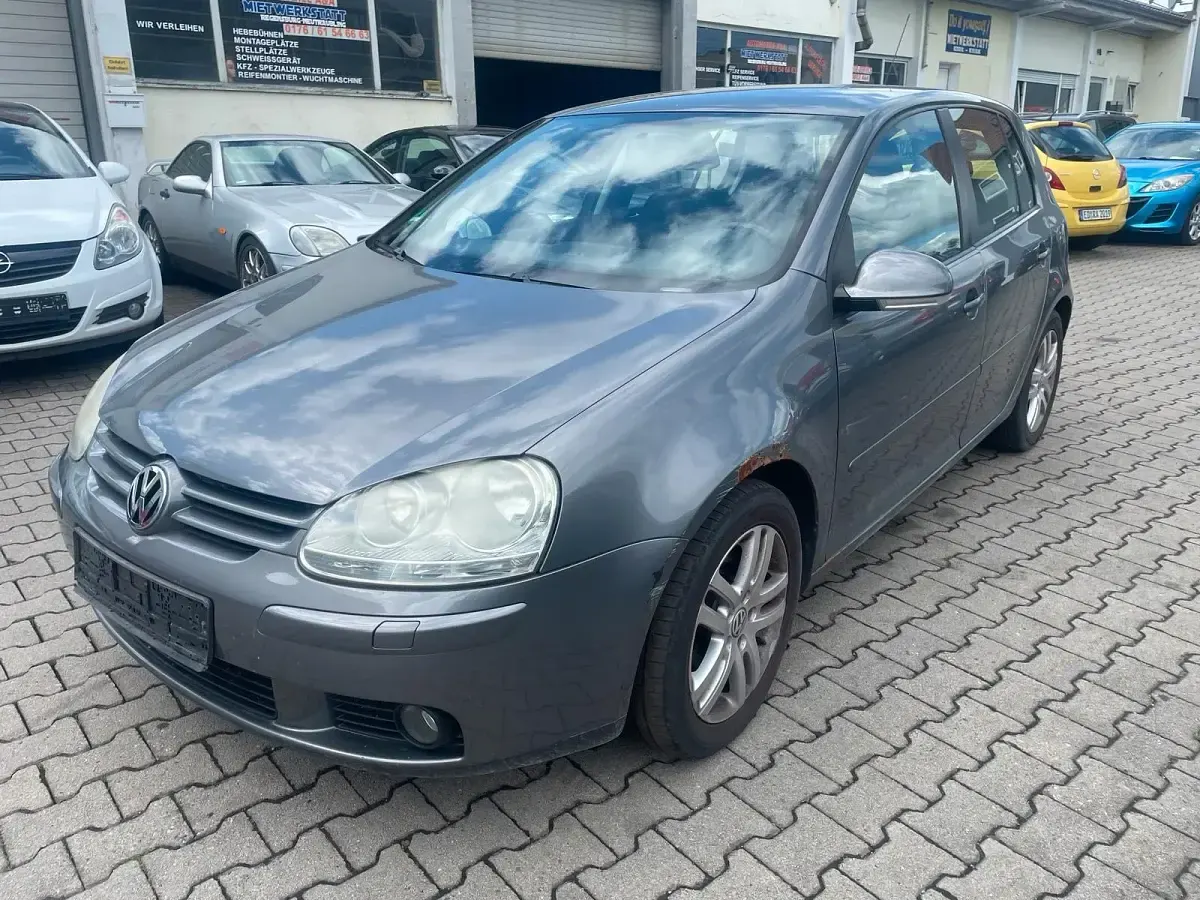 Gebraucht VW Golf V 80 PS (58 kW) 2007 Grau Limousine