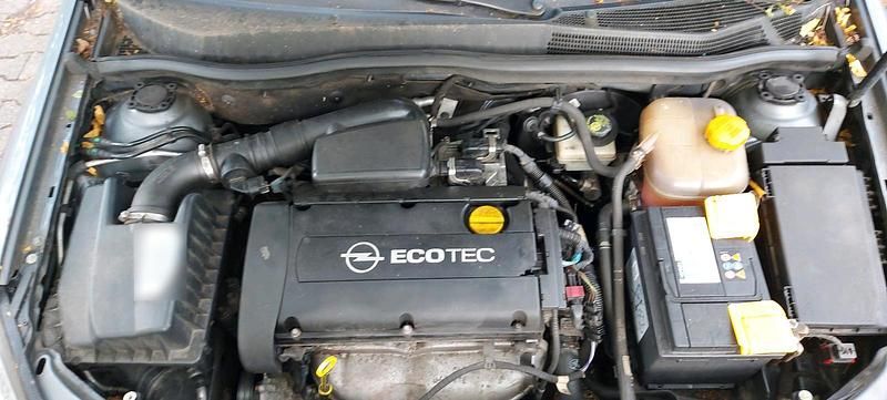 Gebraucht Opel Astra 105 PS (77 kW) 2005 Grau Kombi