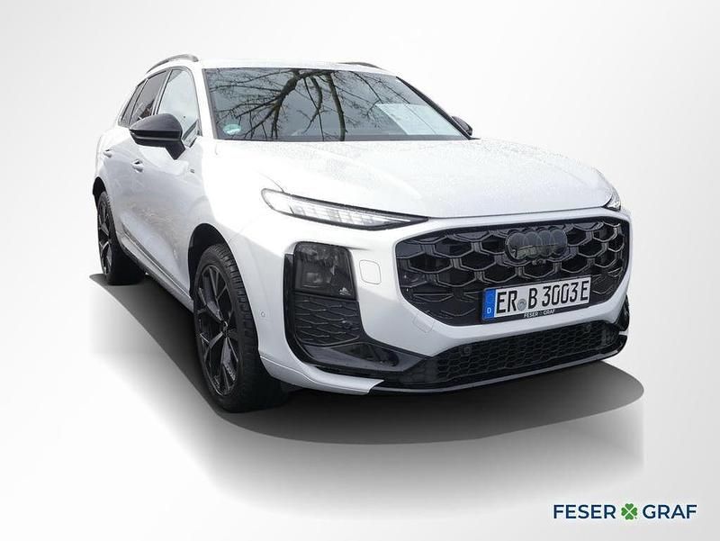 Gebraucht Audi Q3 Ambiente 272 PS (200 kW) 2025 Gletscherweiß SUV