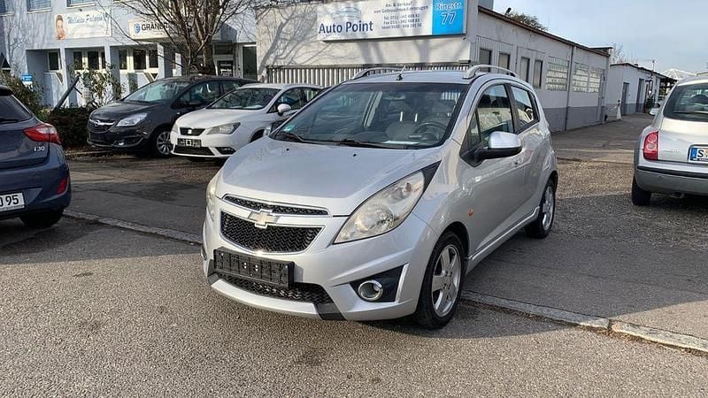 Grau Gebraucht 2010 Chevrolet Spark LT Kleinwagen | 1.800 € (Guter Preis) - Bild 1/4