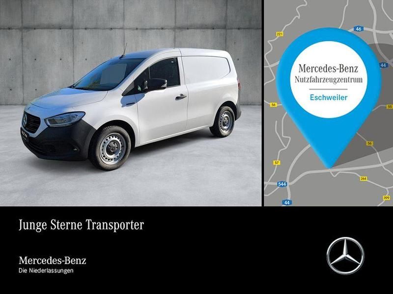 Weiß Gebraucht 2024 Mercedes eCitan Van / Kleinbus | 16.041 € - Bild 1/4