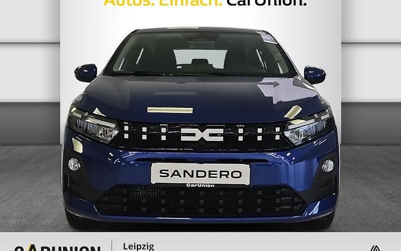 Neu Dacia Sandero Expression 101 PS (74 kW) 2026 Blau Limousine