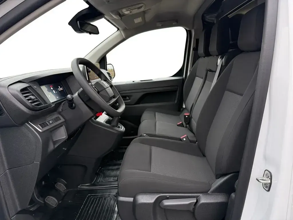 Neu Toyota Proace 120 PS (88 kW) 2026 Weiss Van / Kleinbus