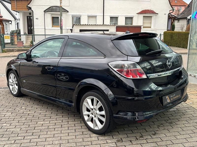 Gebraucht Opel Astra GTC OPC 115 PS (84 kW) 2008 Schwarz Kleinwagen