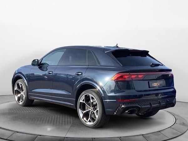 Neu Audi RS Q8 Performance 640 PS (470 kW) 2025 Blau (waitomoblau metallic) SUV