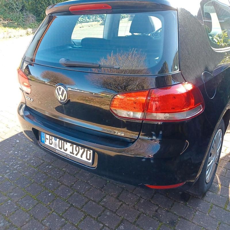 Gebraucht VW Golf VI Trendline 80 PS (58 kW) 2009 Schwarz Kleinwagen