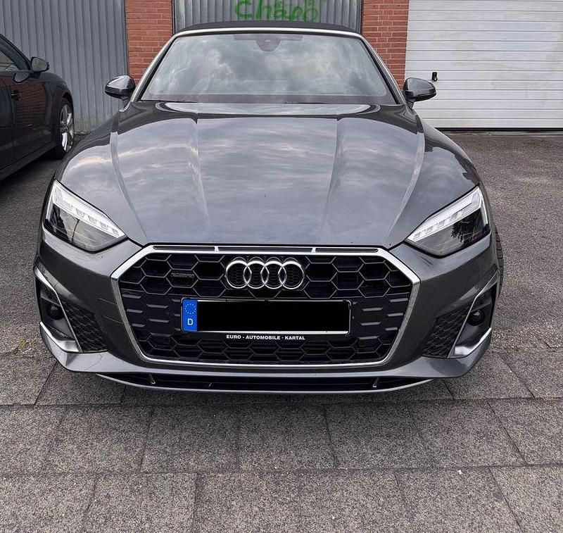 Gebraucht Audi A5 Cabriolet Ambiente 265 PS (194 kW) 2021 Grau Cabrio